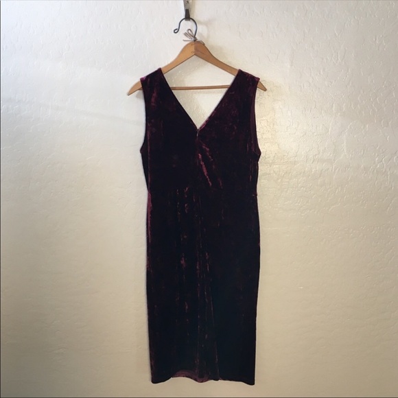 lulus burgundy velvet dress